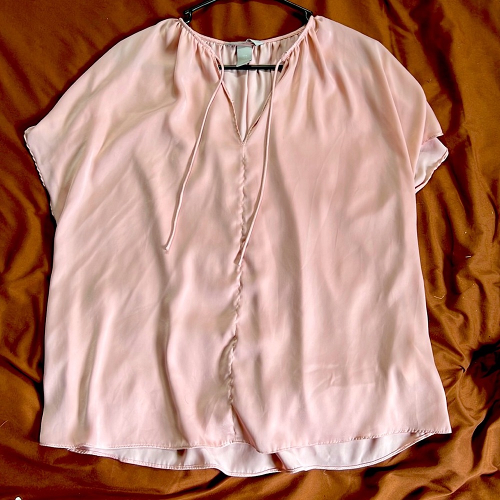 H&M sleeveless blouse